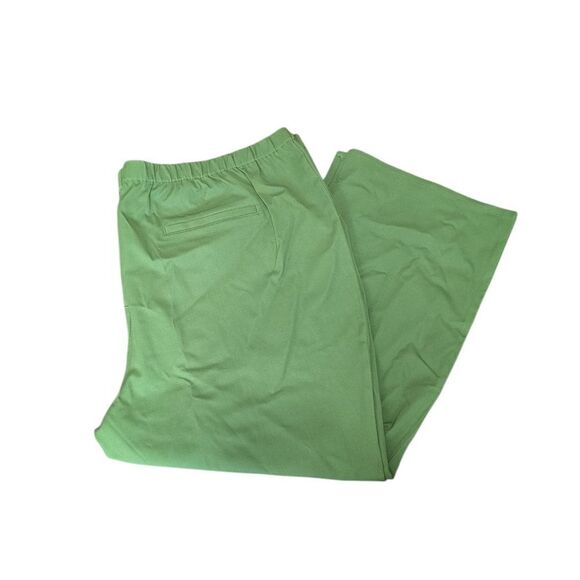 Isaac Mizrahi Pants - Isaac Mizrahi Women's Petite Green Trouser Pants With Elastic Waist. Size 32WP